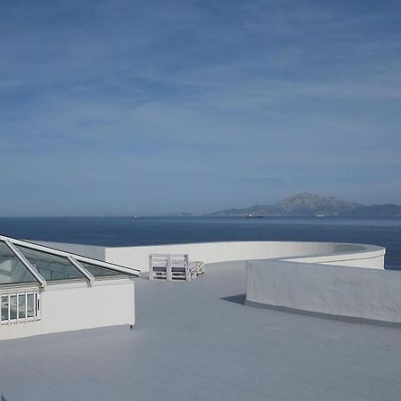 Hotel Floating House Tarifa Esterno foto